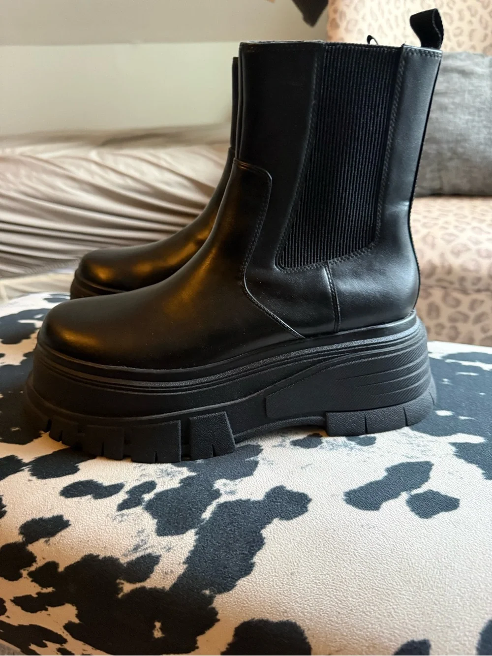 Zara Women’s Black Platform Boots